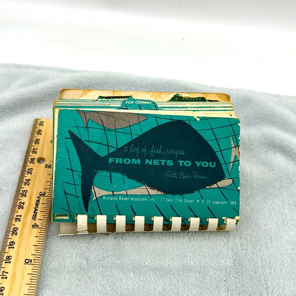 Vintage Recipes “From Nets to You” a log of fish recipes-Trophy & International - Picture 1 of 9